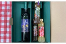 宮田ワイン「紫輝」と食ごころドレッシングセット